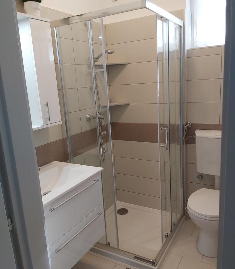 Apartmanhaz Horvath Διαμέρισμα Balatonboglár Εξωτερικό φωτογραφία